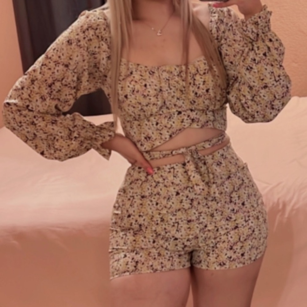 Floral Long Sleeve Blouse